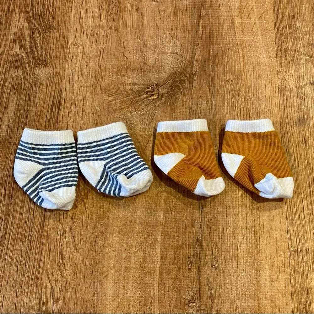 Lila & Jack Pack if 3 Bibs w/Socks